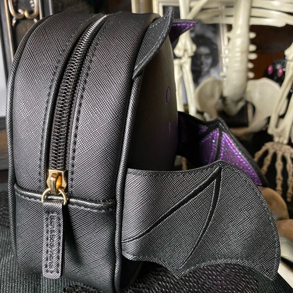 Bath and Body Works~2021 Bat Cosmetic Bag - Picture 5 of 9